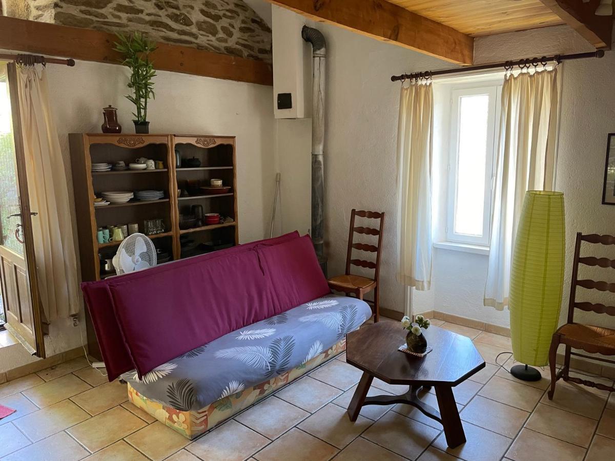 Charmant Petit Gite Au Coeur De L'Ardeche Saint-Melany Екстериор снимка